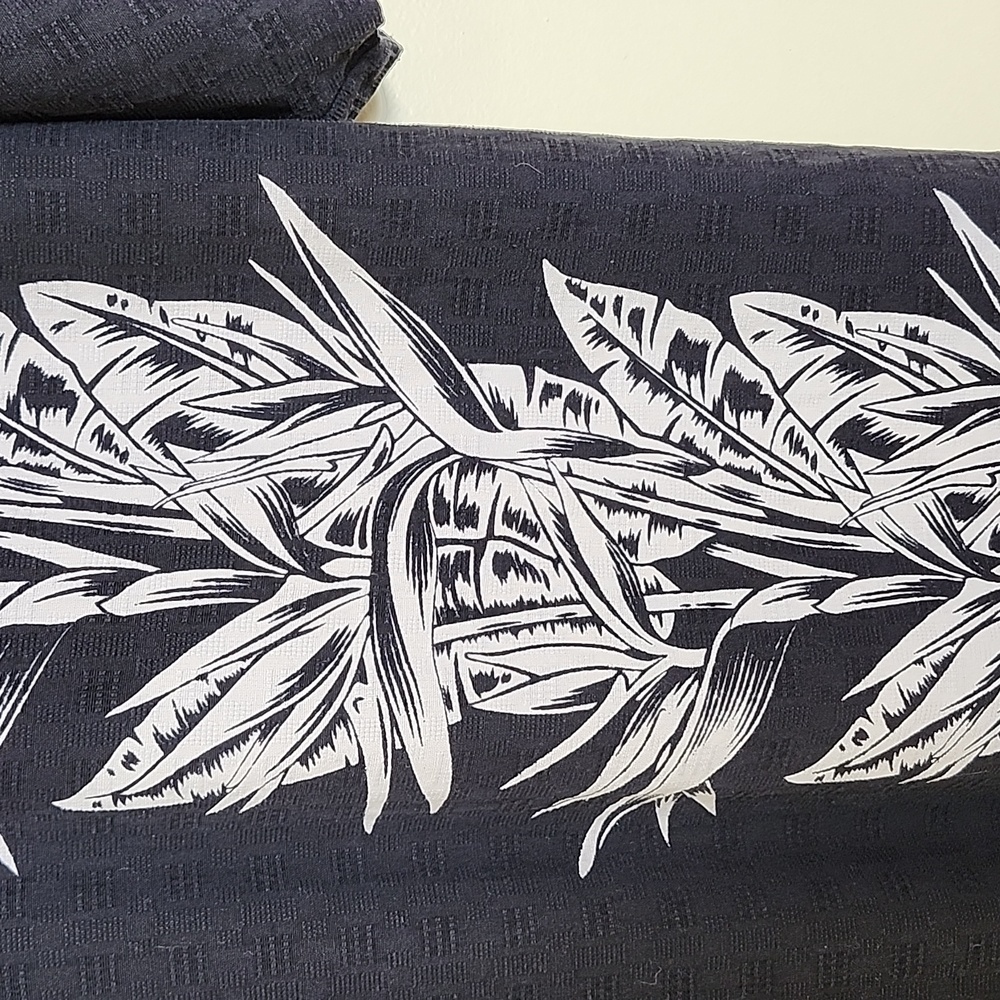 Jamaica Jaxx Black and Off White Leaves/Frons Hawaiian Short Sleeve Men's Shirt - Picture 6 of 12